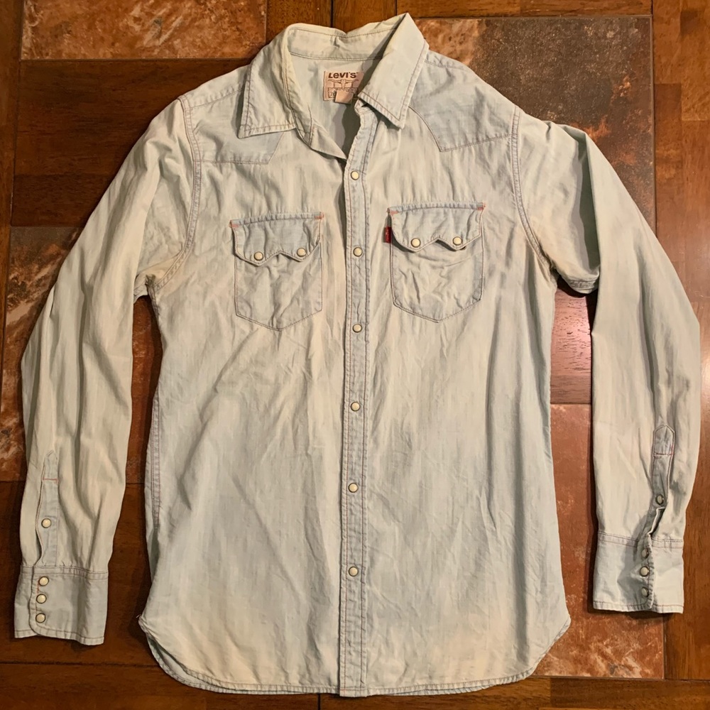 Levi’s denim shirt